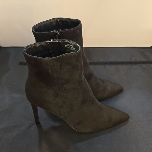 BRAND NEW FOREVER 21 POINTED TOE HIGH HEEL STILETTO BOOTIE - Picture 4 of 15